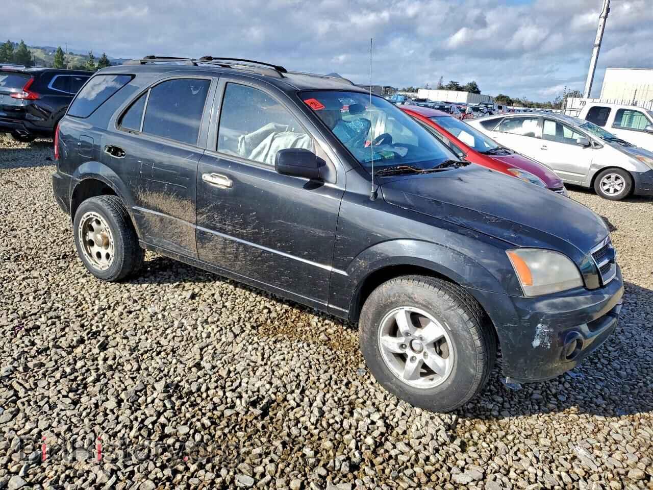 2006 KIA SORENTO - VIN: KNDJD733065531461 - Фото 4