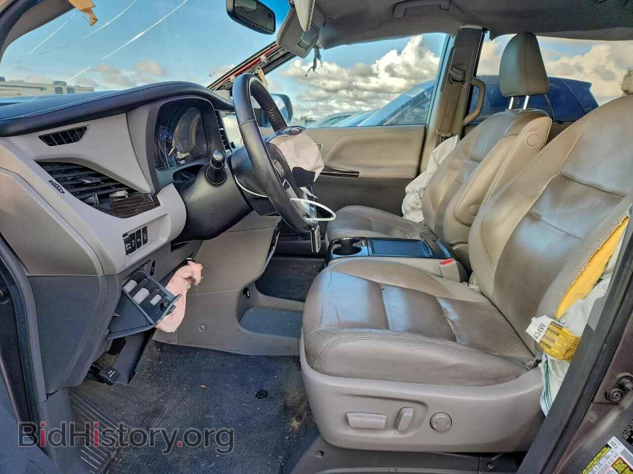 2017 TOYOTA All Models - VIN: 5TDYZ3DC2HS893344 - Фото 7