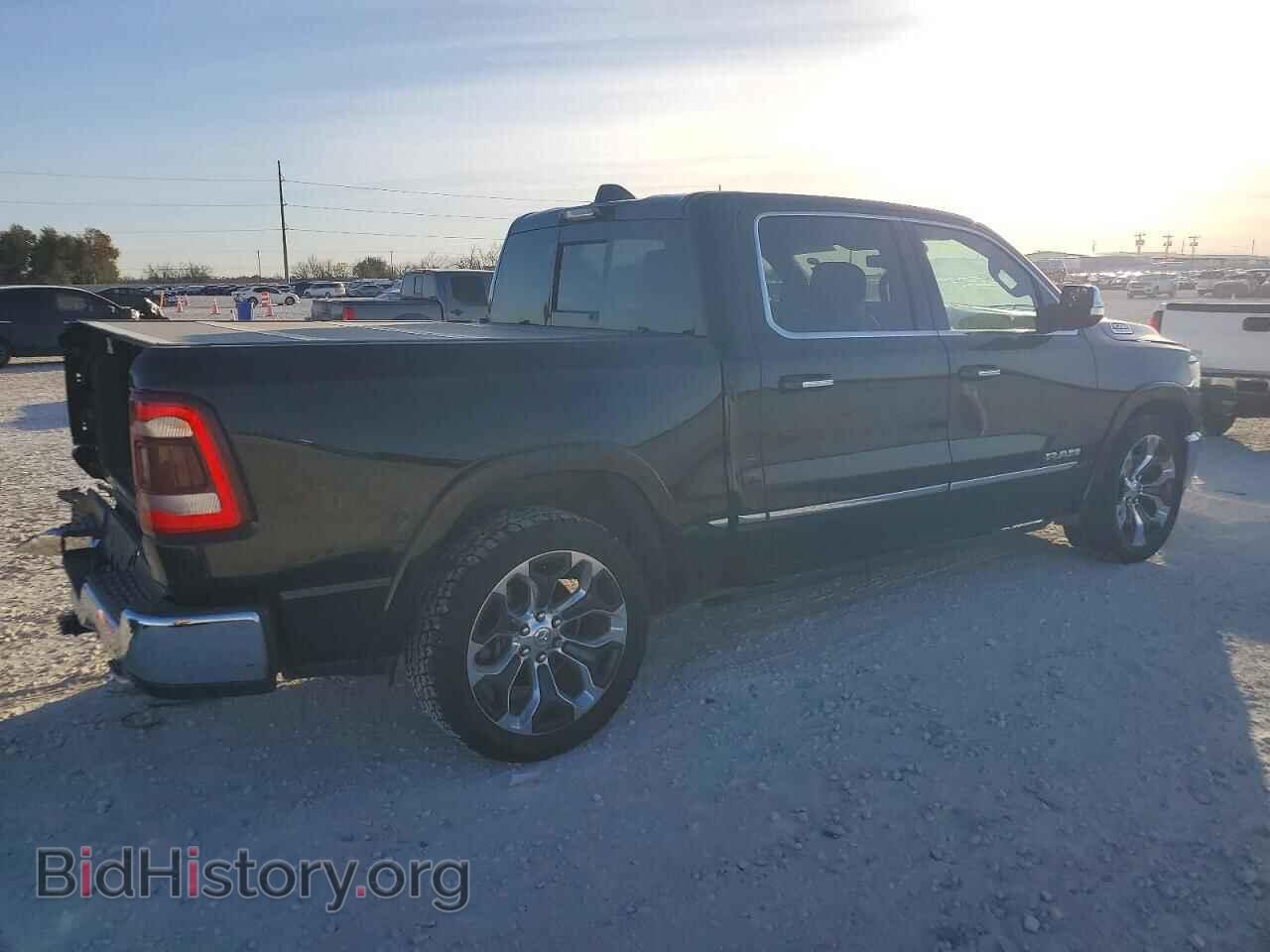 2021 RAM 1500 - VIN: 1C6SRFHM8MN800392 - Фото 3
