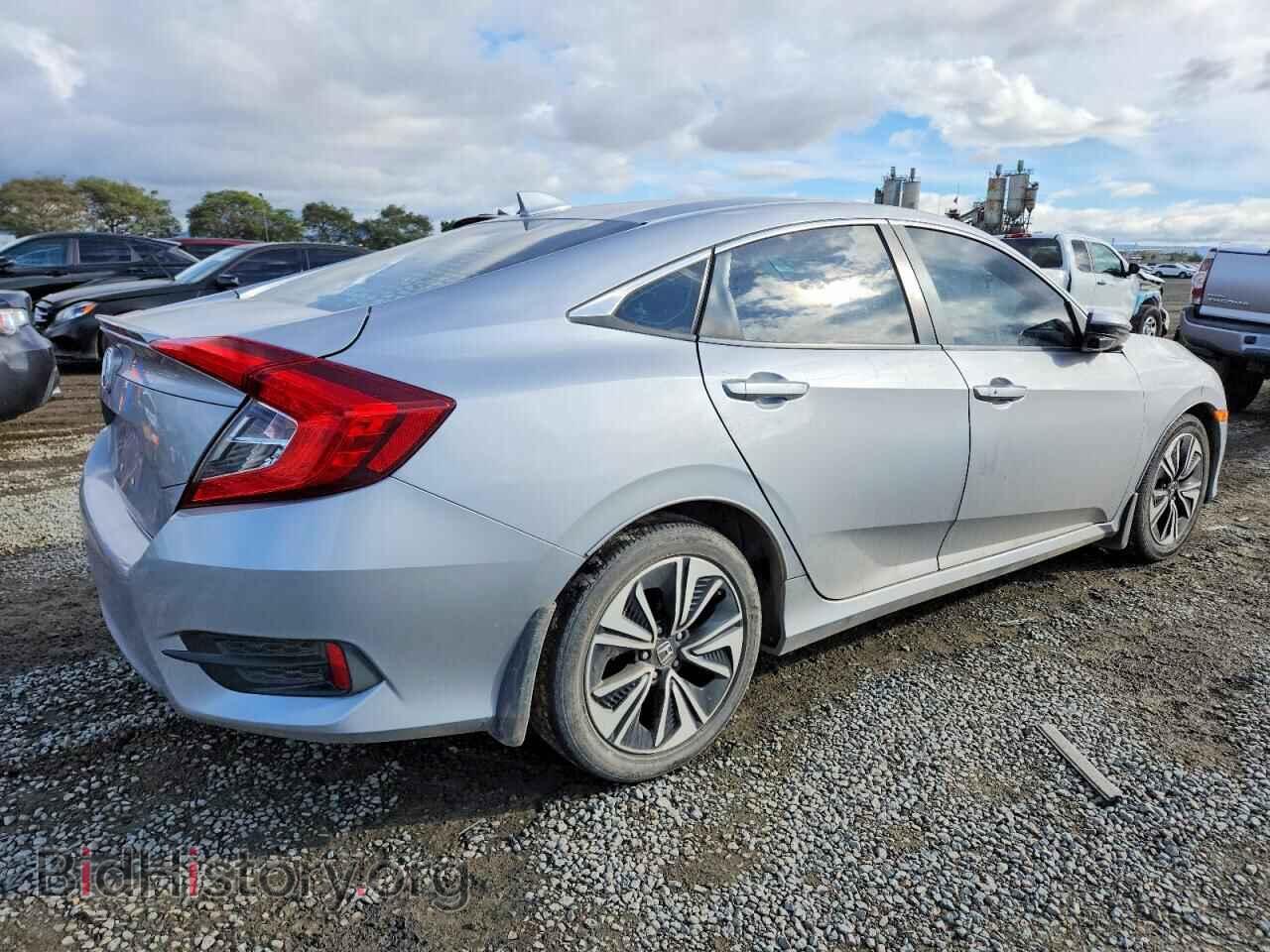 2017 HONDA CIVIC - VIN: 2HGFC1F71HH636902 - Фото 3