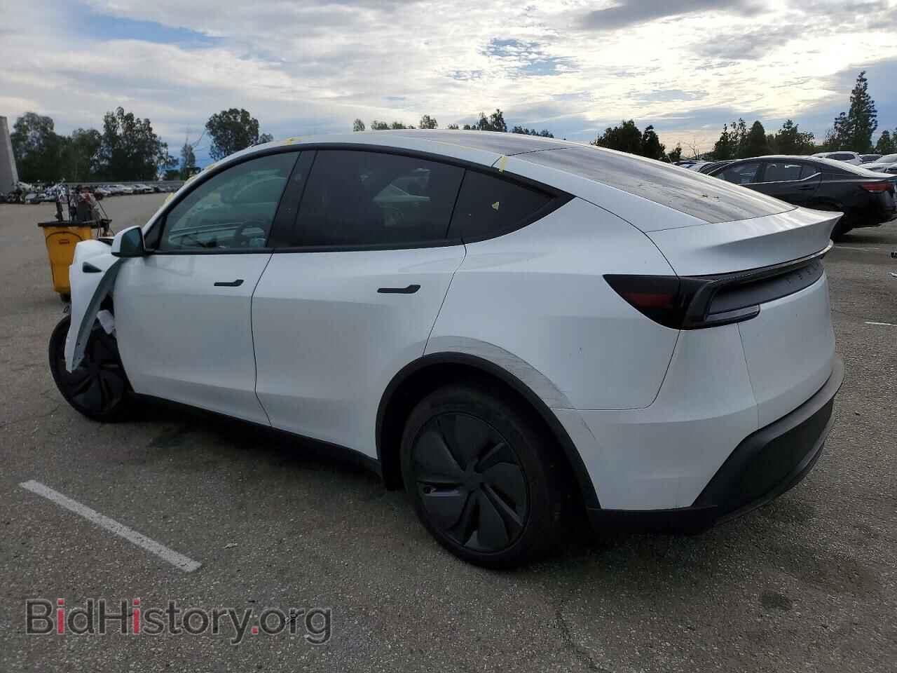 2026 TESLA MODEL Y - VIN: 7SAYGDED3TF445035 - Фото 2