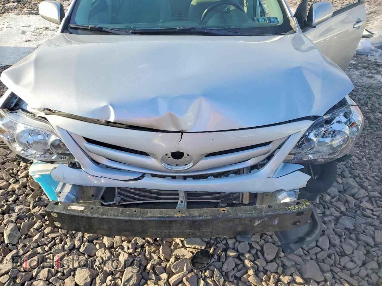 2011 TOYOTA COROLLA - VIN: 2T1BU4EE4BC677604 - Фото 11