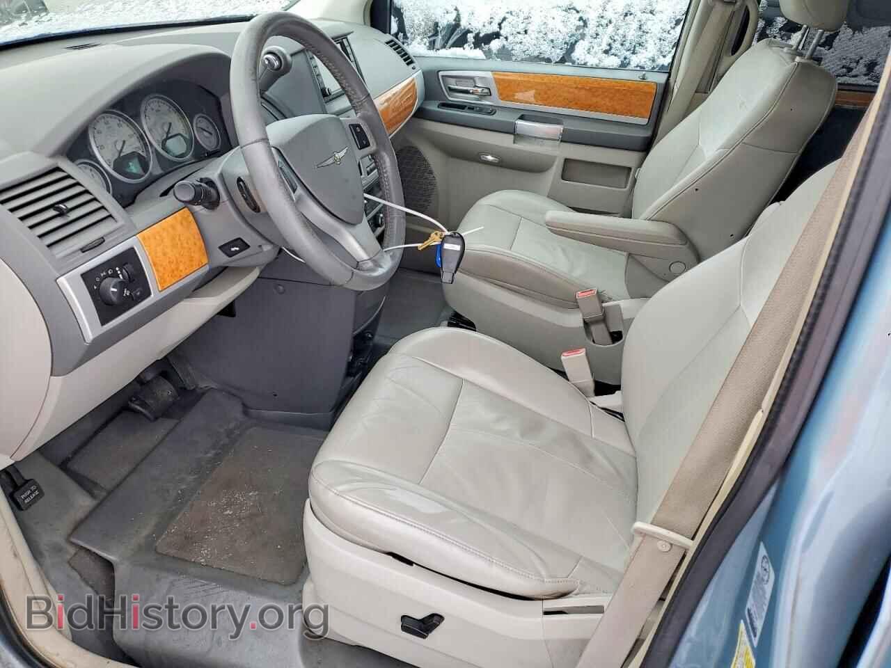 2008 CHRYSLER MINIVAN - VIN: 2A8HR64X38R699010 - Фото 7