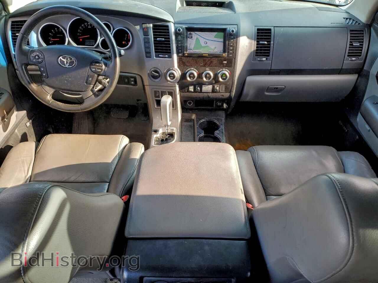 2011 TOYOTA SEQUOIA - VIN: 5TDJY5G14BS045869 - Фото 8