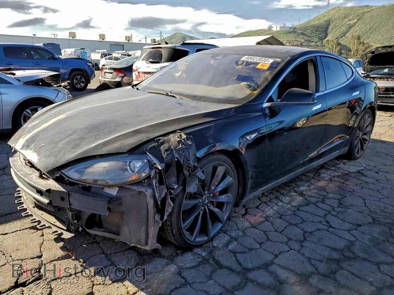 Фотография 5YJSA1H17EFP55681 - TESLA MODEL S 2014