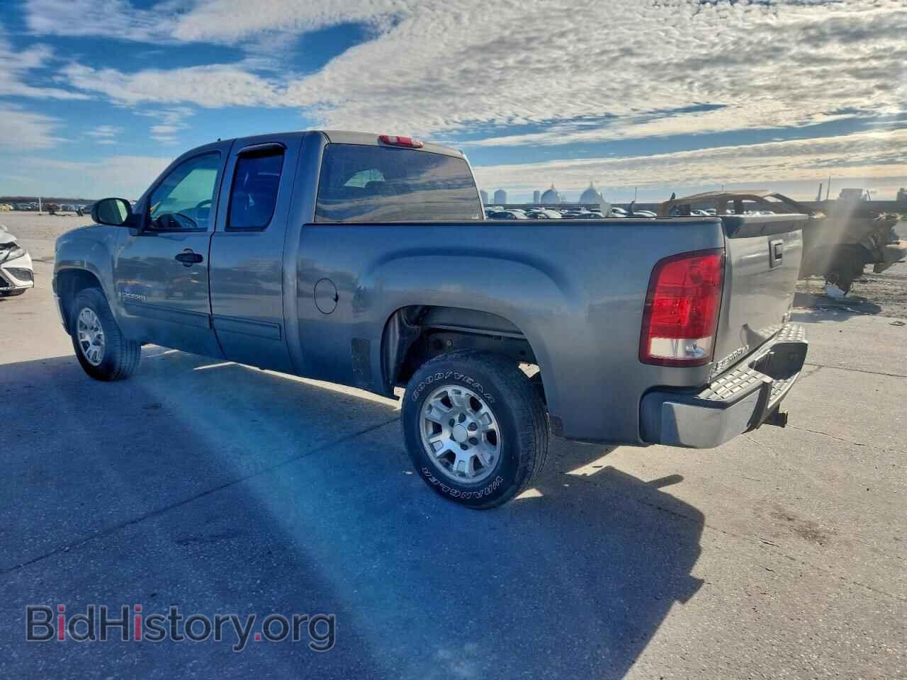 2008 GMC SIERRA - VIN: 1GTEC19J58Z149672 - Фото 2