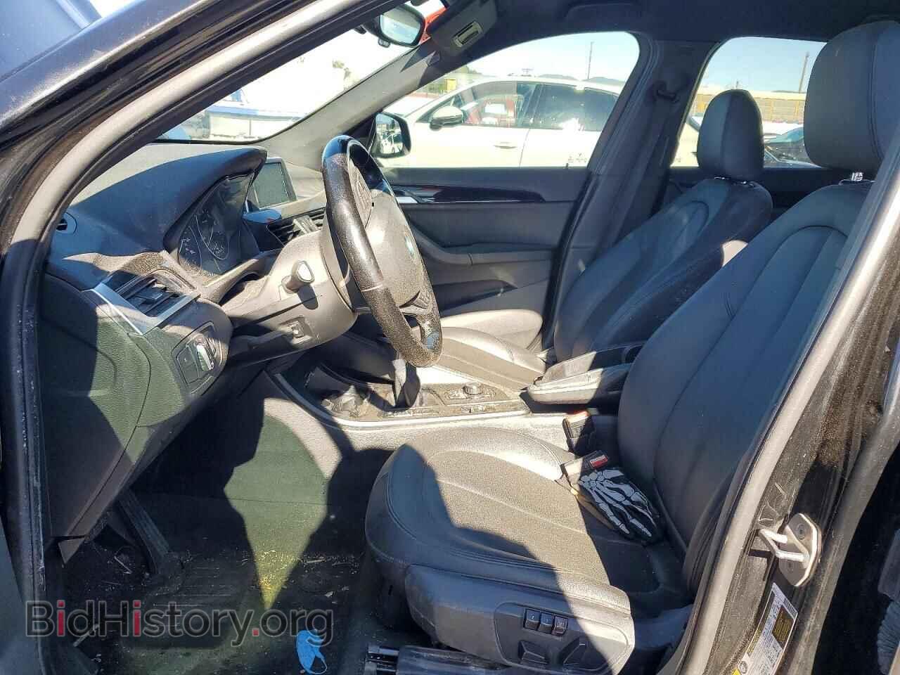 2017 BMW X1 - VIN: WBXHU7C35H5H34238 - Фото 7