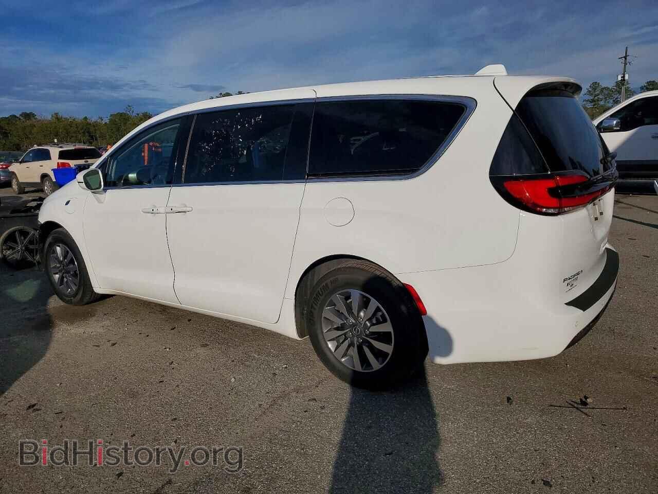 2022 CHRYSLER PACIFICA - VIN: 2C4RC1L76NR147904 - Фото 2