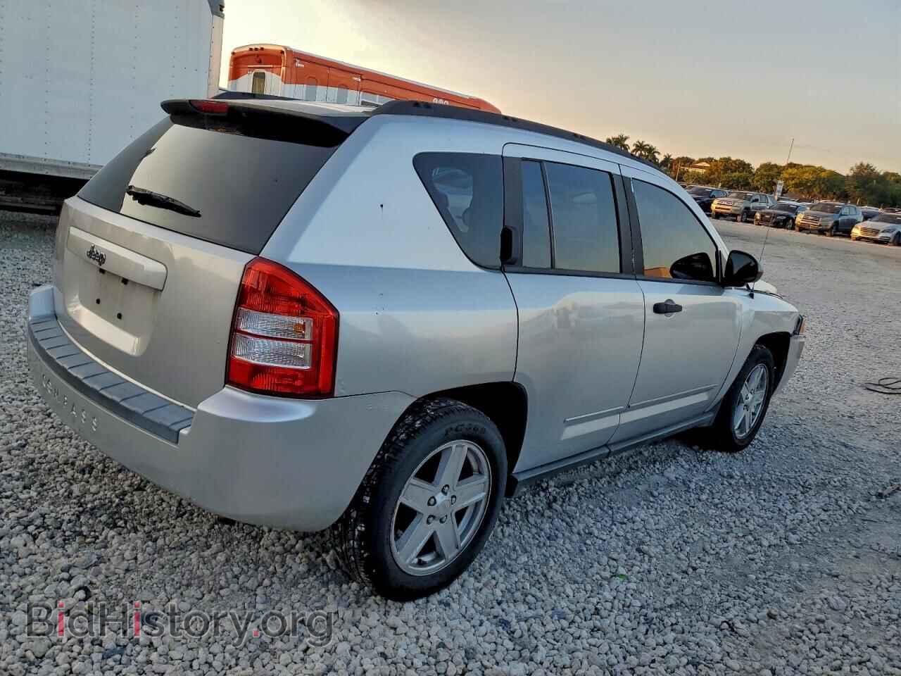 2008 JEEP COMPASS - VIN: 1J8FT47078D778694 - Фото 3