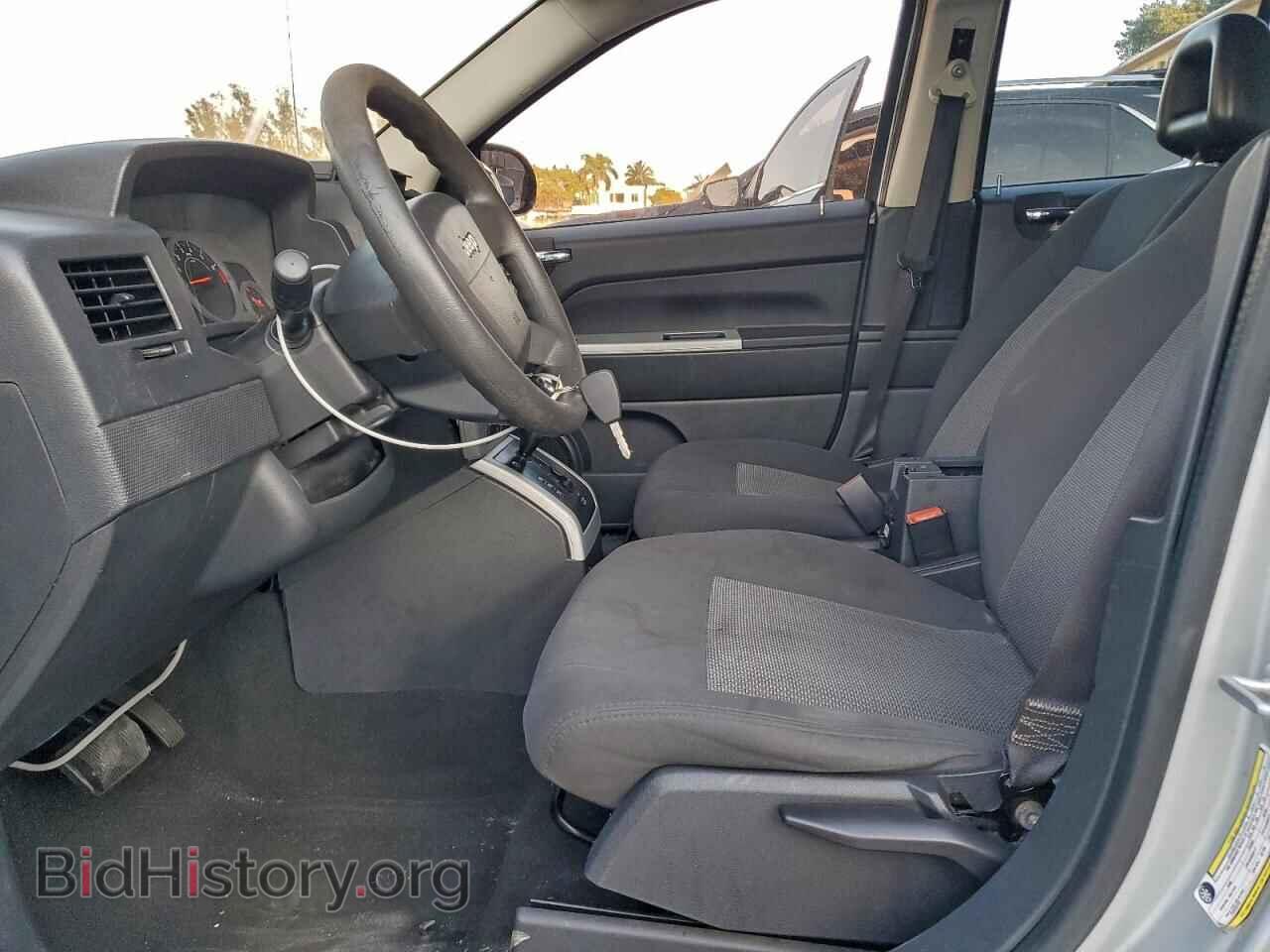 2008 JEEP COMPASS - VIN: 1J8FT47078D778694 - Фото 7