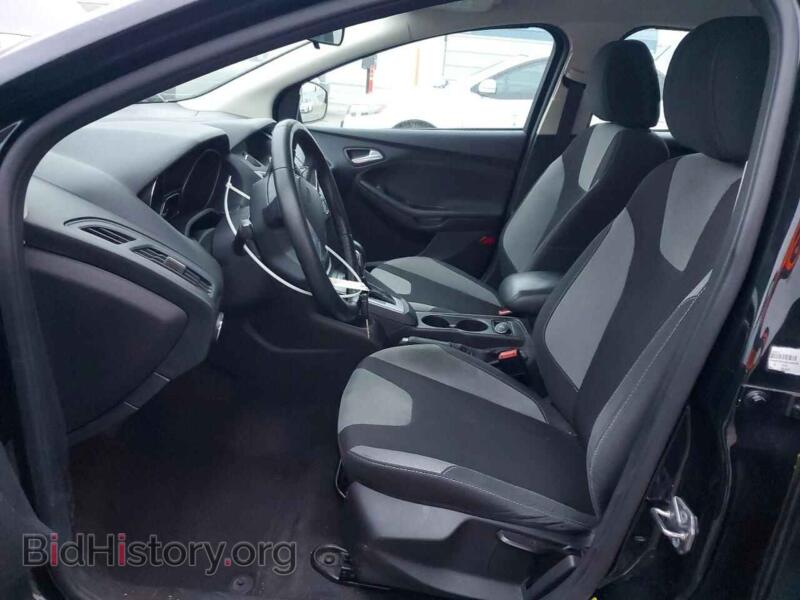 2014 Ford FOCUS (VIN 1FADP3K24EL453238) — фото 7 из 14