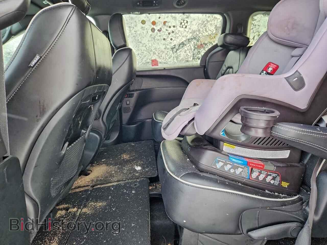 2018 CHRYSLER PACIFICA - VIN: 2C4RC1GG5JR260201 - Фото 11