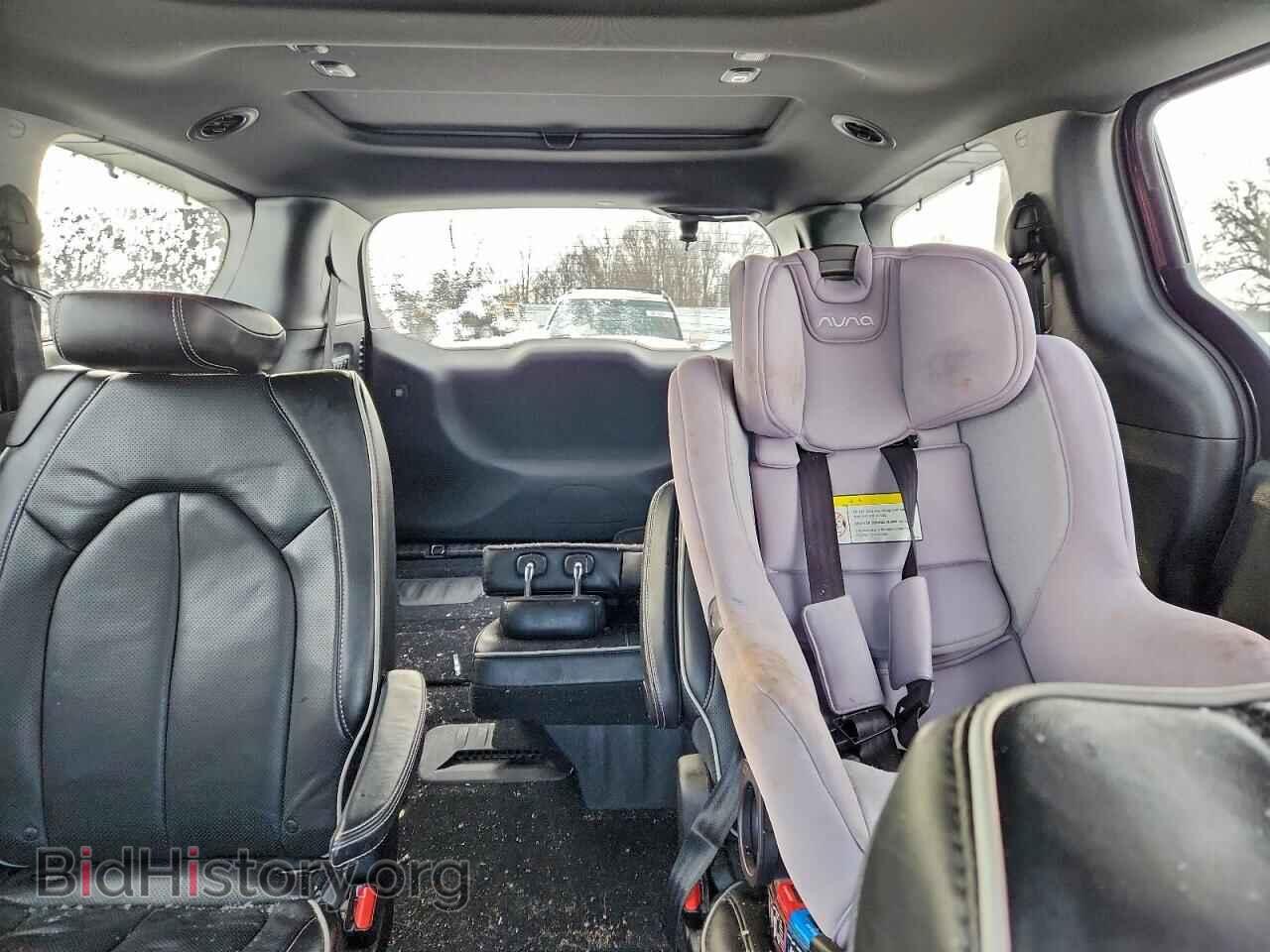 2018 CHRYSLER PACIFICA - VIN: 2C4RC1GG5JR260201 - Фото 10