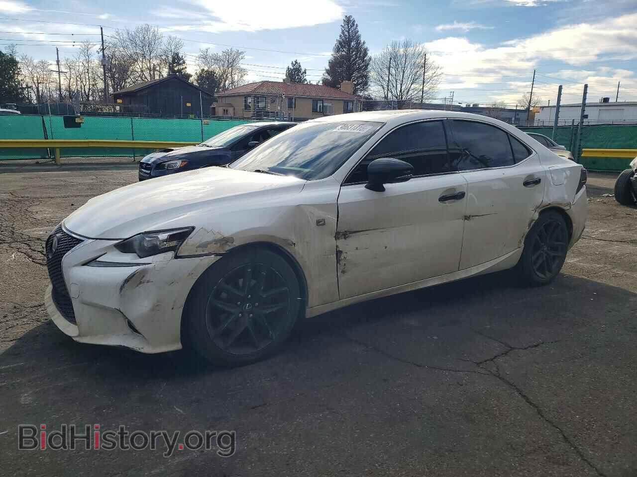 Фотография JTHCF1D28F5021542 - LEXUS IS 2015