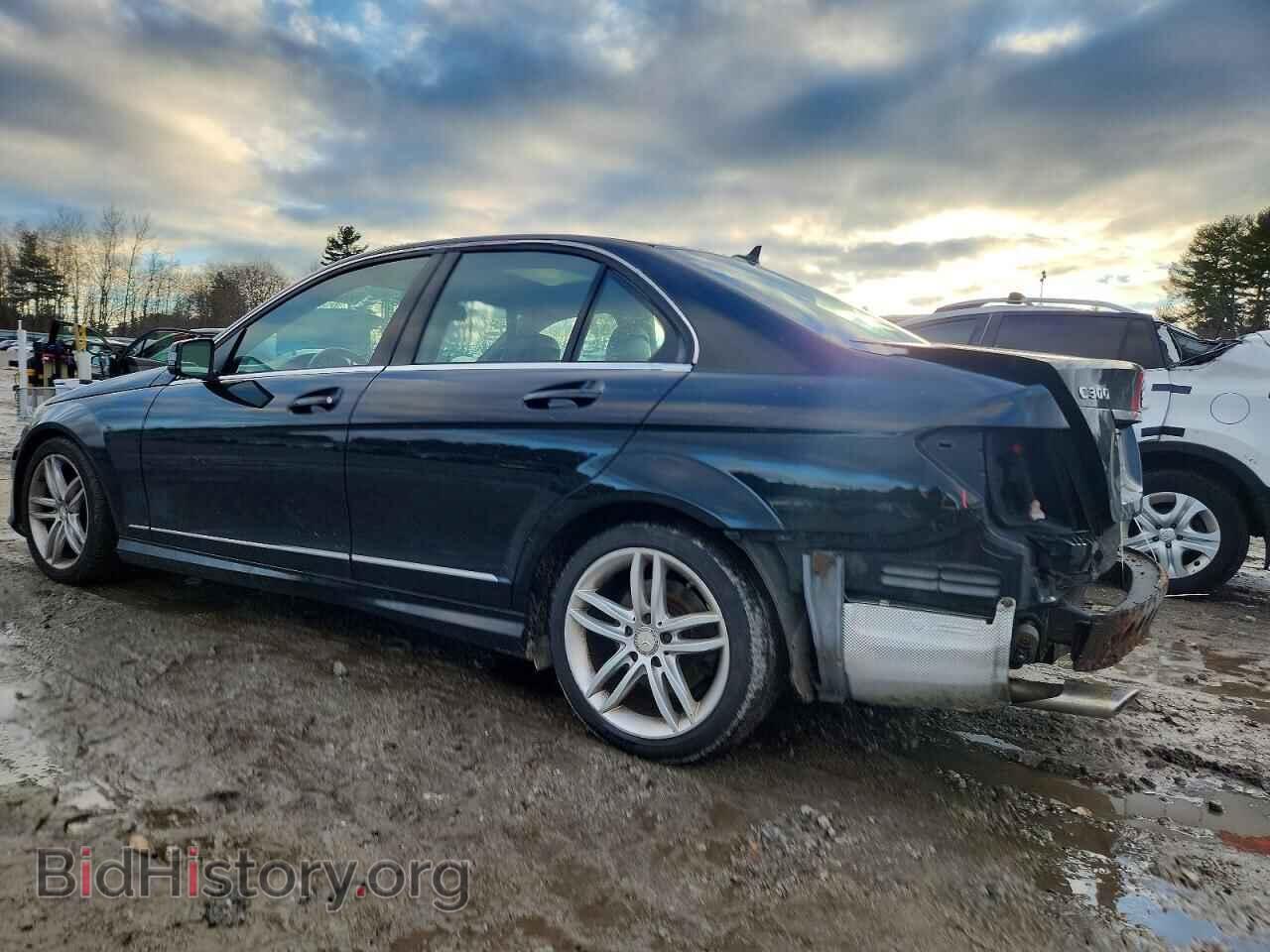 2012 MERCEDES-BENZ C-CLASS - VIN: WDDGF8BBXCR199512 - Фото 2