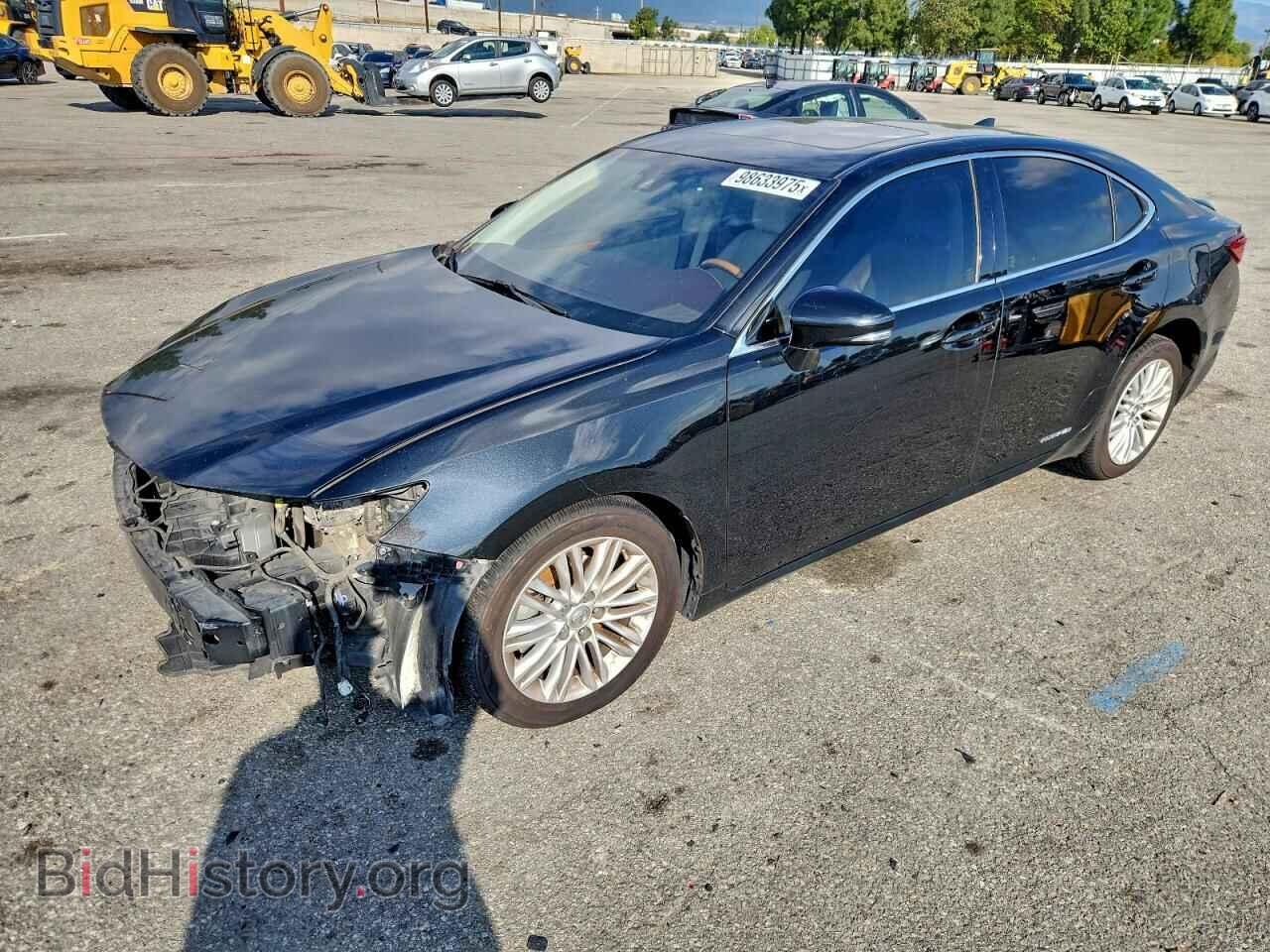 Фотография JTHBW1GG8J2193227 - LEXUS ES300 2018