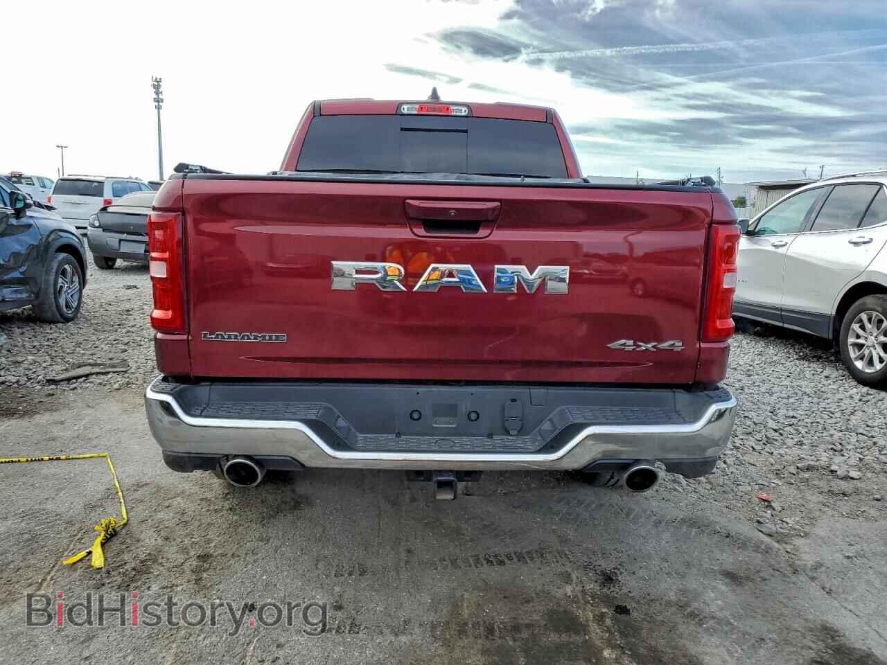 2025 RAM 1500 - VIN: 1C6SRFJP5SN585202 - Фото 6