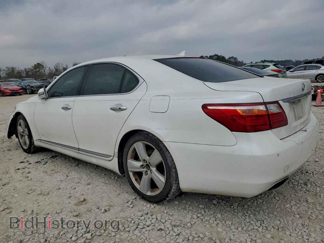 2012 LEXUS LS460 - VIN: JTHBL5EF3C5113764 - Photo 2