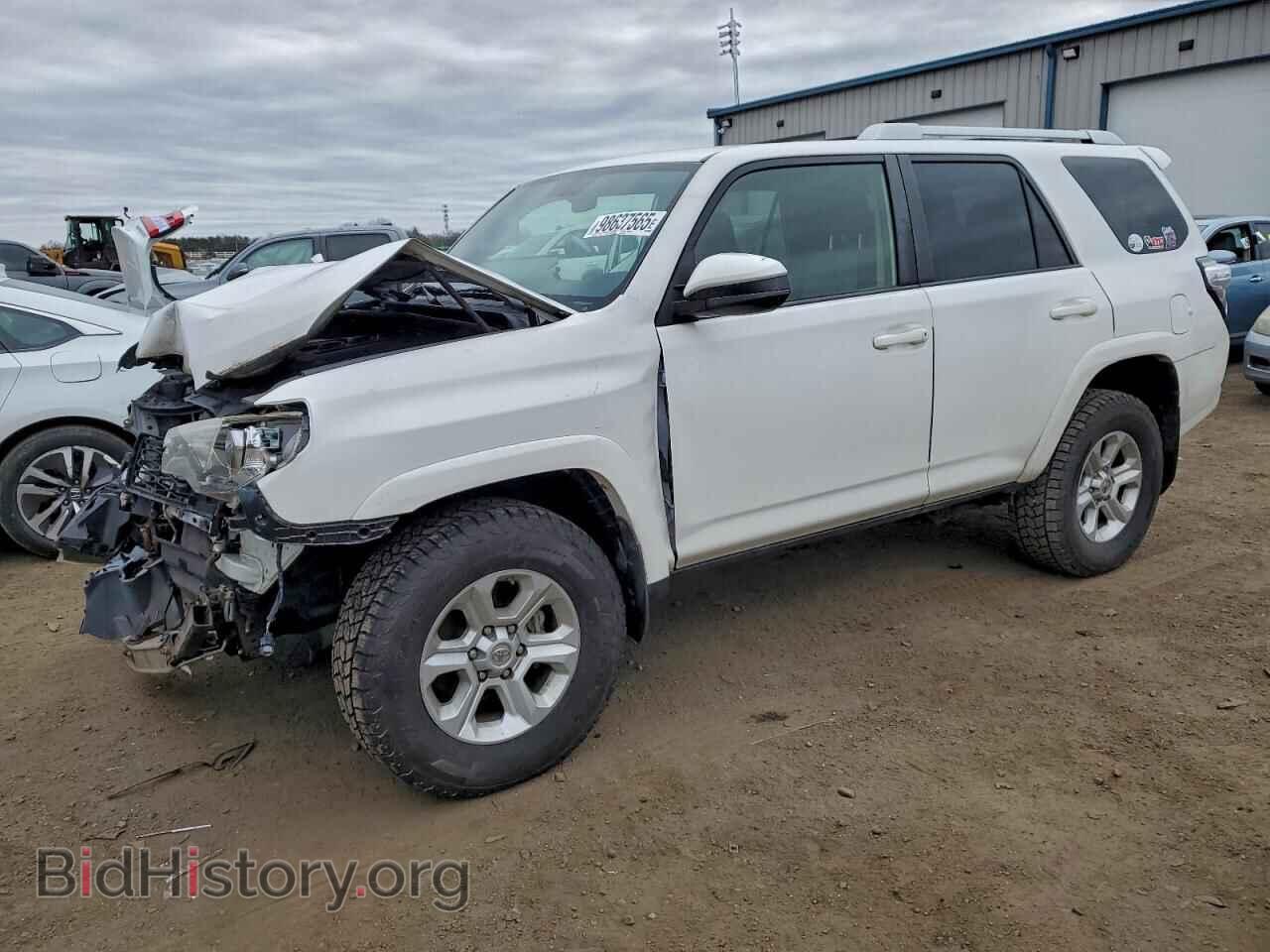 Фотография JTEBU5JR3E5154943 - TOYOTA 4RUNNER 2014