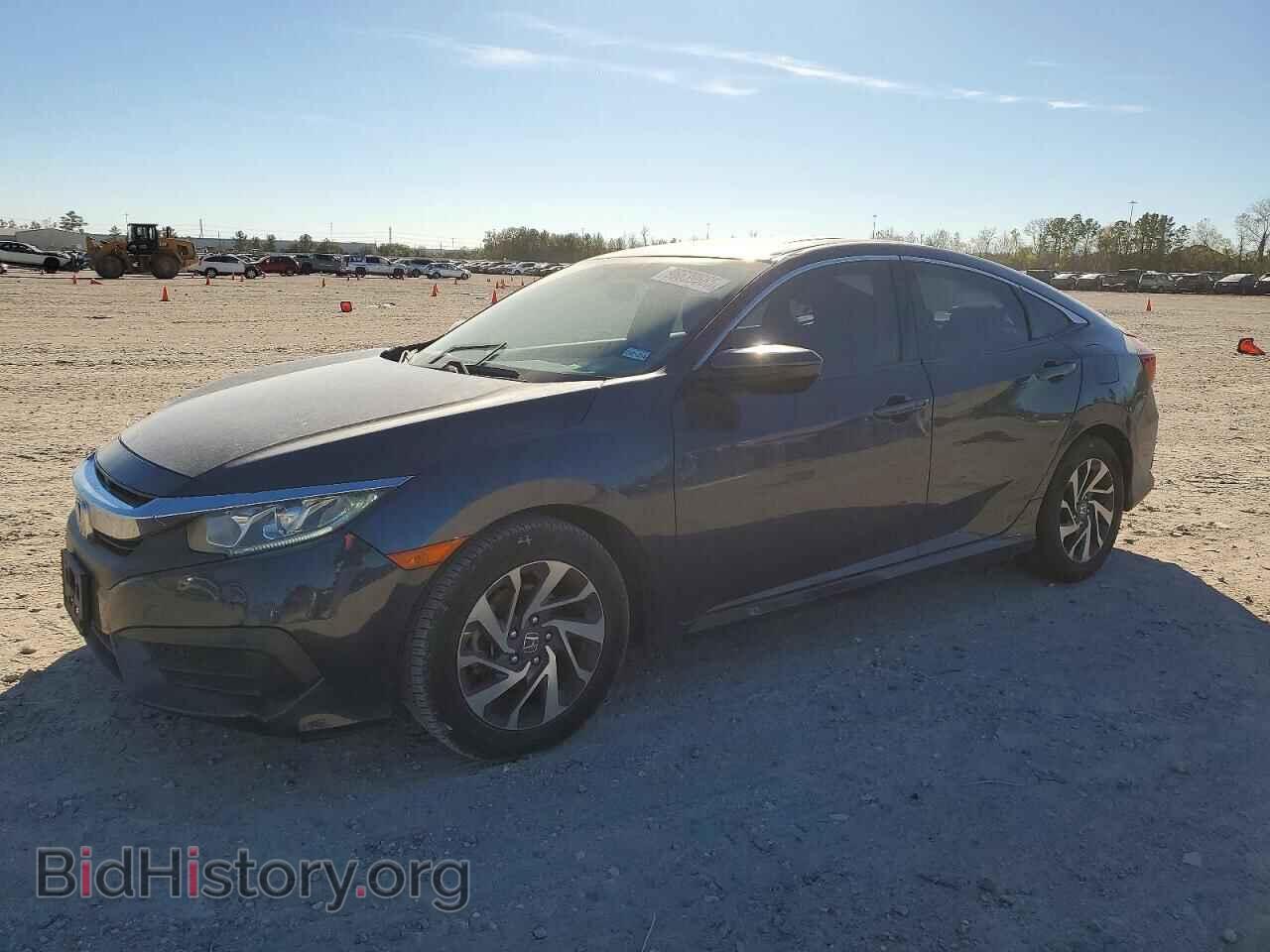 Photo 2HGFC2F74HH567807 - HONDA CIVIC 2017