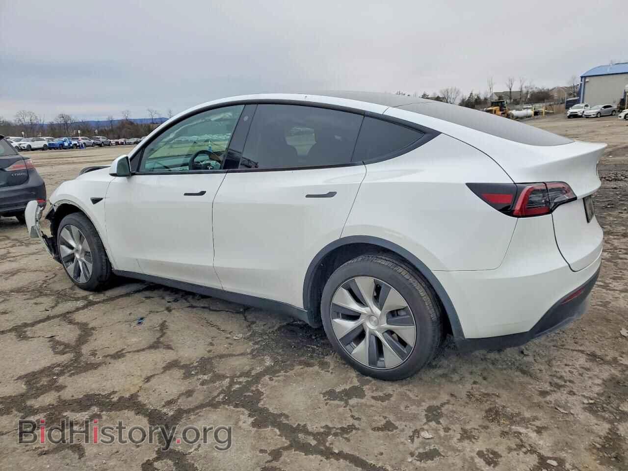 2023 TESLA MODEL Y - VIN: 7SAYGDEE8PF686801 - Фото 2