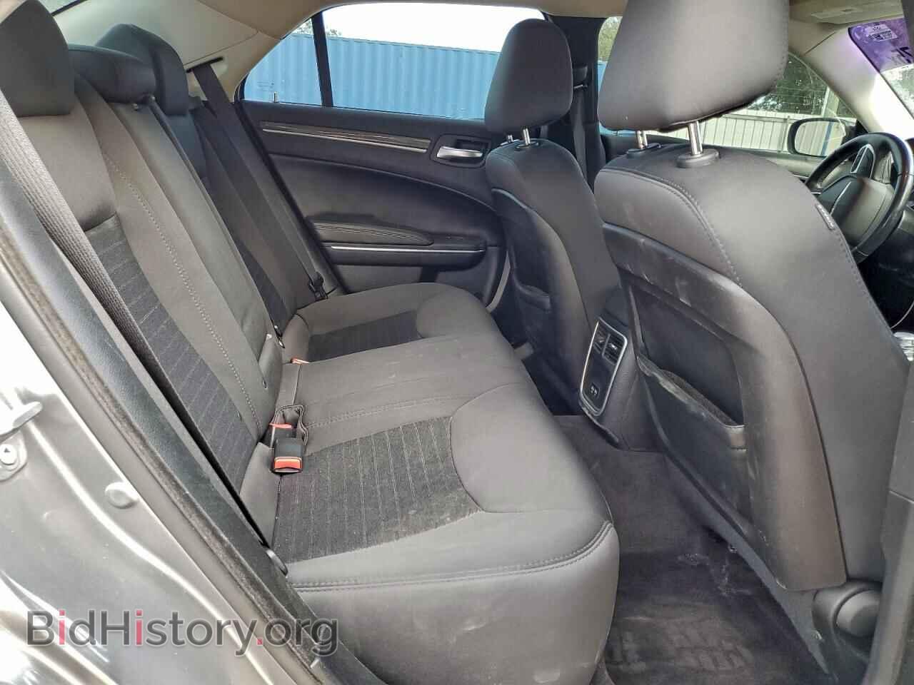 2018 CHRYSLER 300 - VIN: 2C3CCAAG8JH201555 - Фото 10