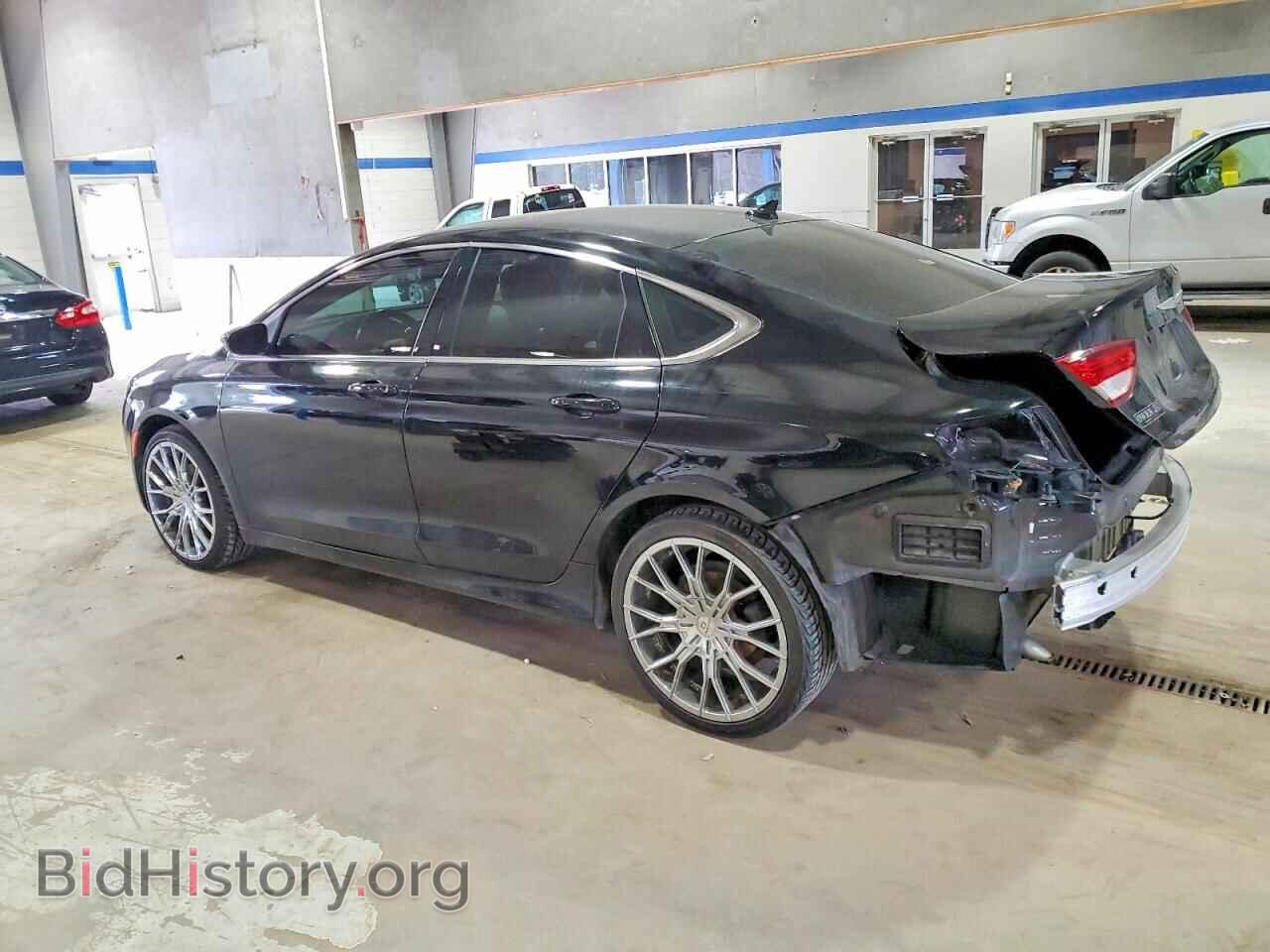 2016 CHRYSLER 200 - VIN: 1C3CCCAB7GN144104 - Фото 2
