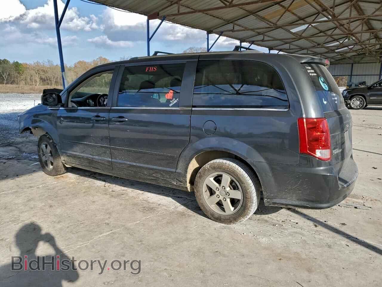 2011 DODGE CARAVAN - VIN: 2D4RN5DG2BR748645 - Photo 2