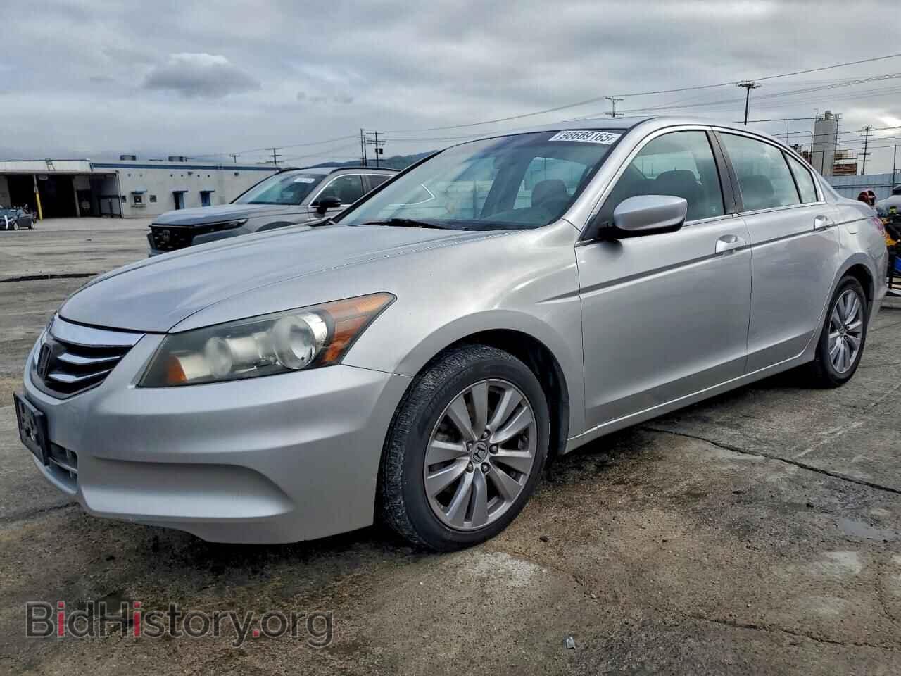Фотография 1HGCP2F71BA116802 - HONDA ACCORD 2011