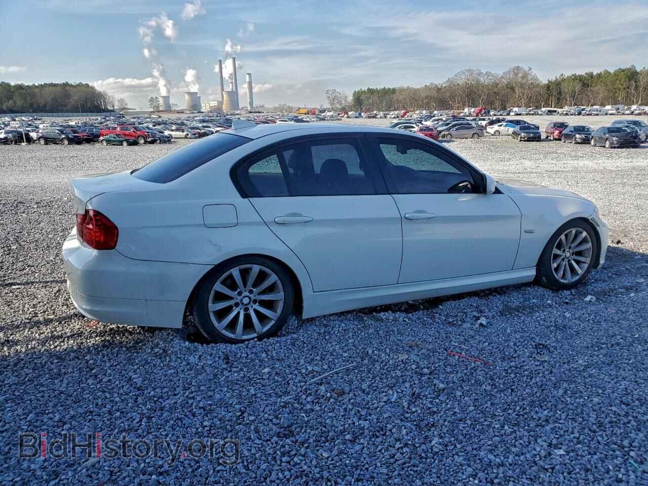 2010 BMW 3 SERIES - VIN: WBAPH7C5XAE129470 - Фото 3