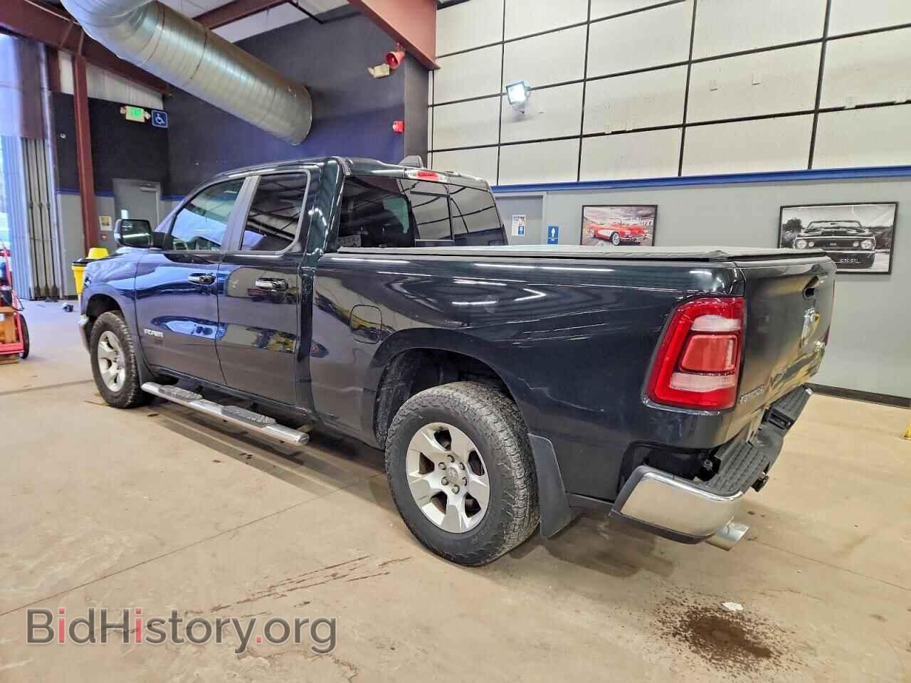 2019 RAM 1500 - VIN: 1C6SRFBT5KN520913 - Фото 2
