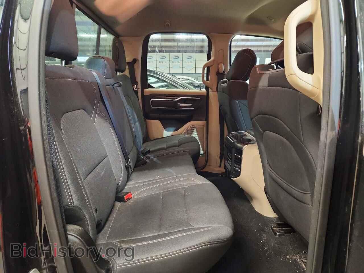 2019 RAM 1500 - VIN: 1C6SRFBT5KN520913 - Фото 11