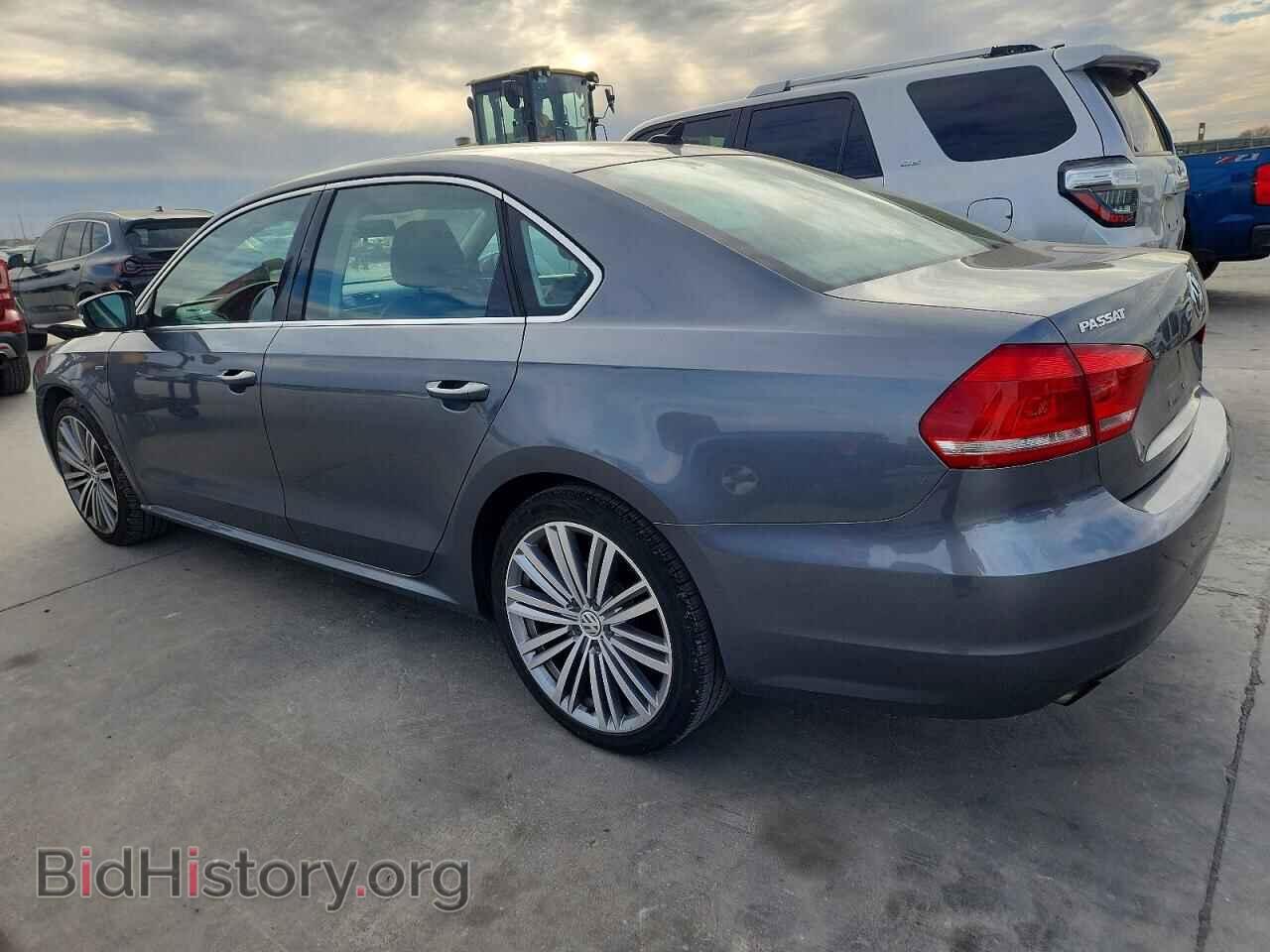 2015 VOLKSWAGEN PASSAT - VIN: 1VWAS7A39FC096506 - Фото 2