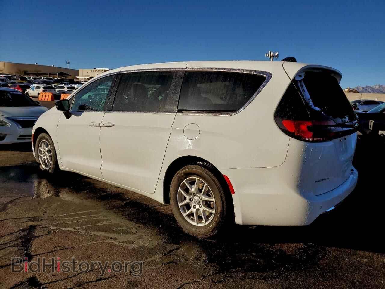 2025 CHRYSLER PACIFICA S - VIN: 2C4RC1BG6SR532635 - Photo 2