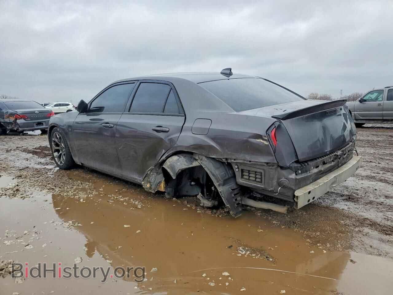 2018 CHRYSLER 300 - VIN: 2C3CCAAG1JH275237 - Фото 2
