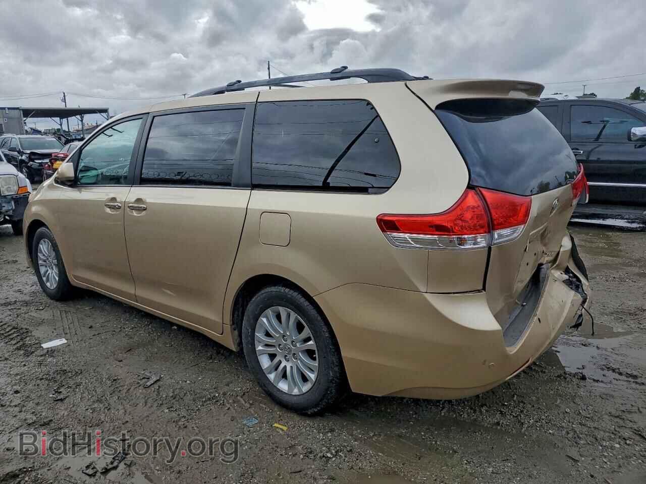 2012 TOYOTA All Models - VIN: 5TDYK3DC6CS268877 - Фото 2