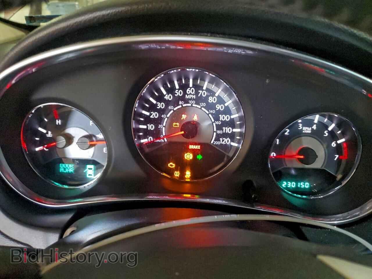 2011 CHRYSLER 200 - VIN: 1C3BC1FB5BN584081 - Фото 9