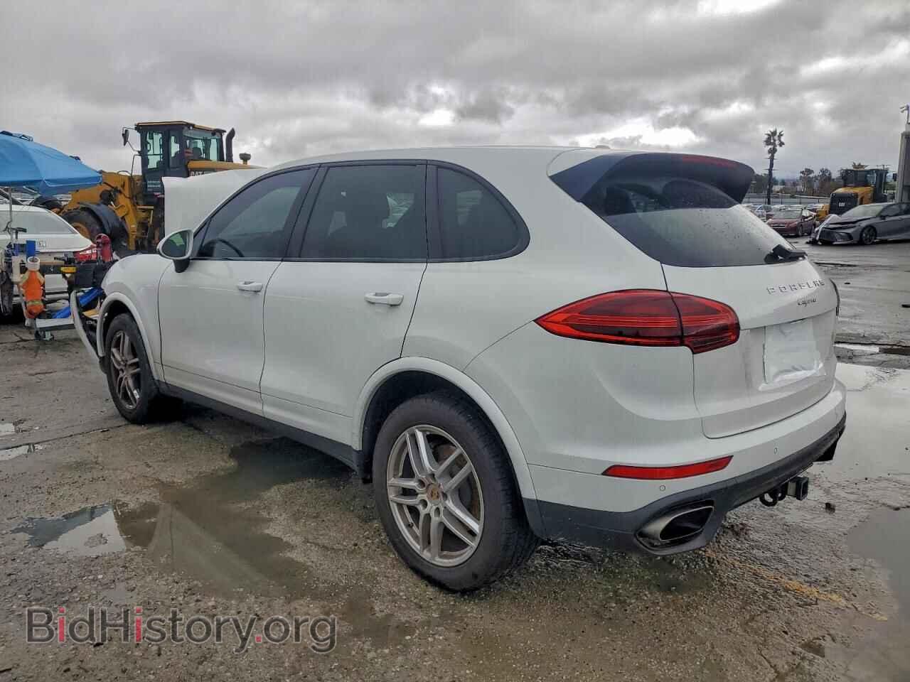 2018 PORSCHE CAYENNE - VIN: WP1AA2A20JKA04986 - Фото 2