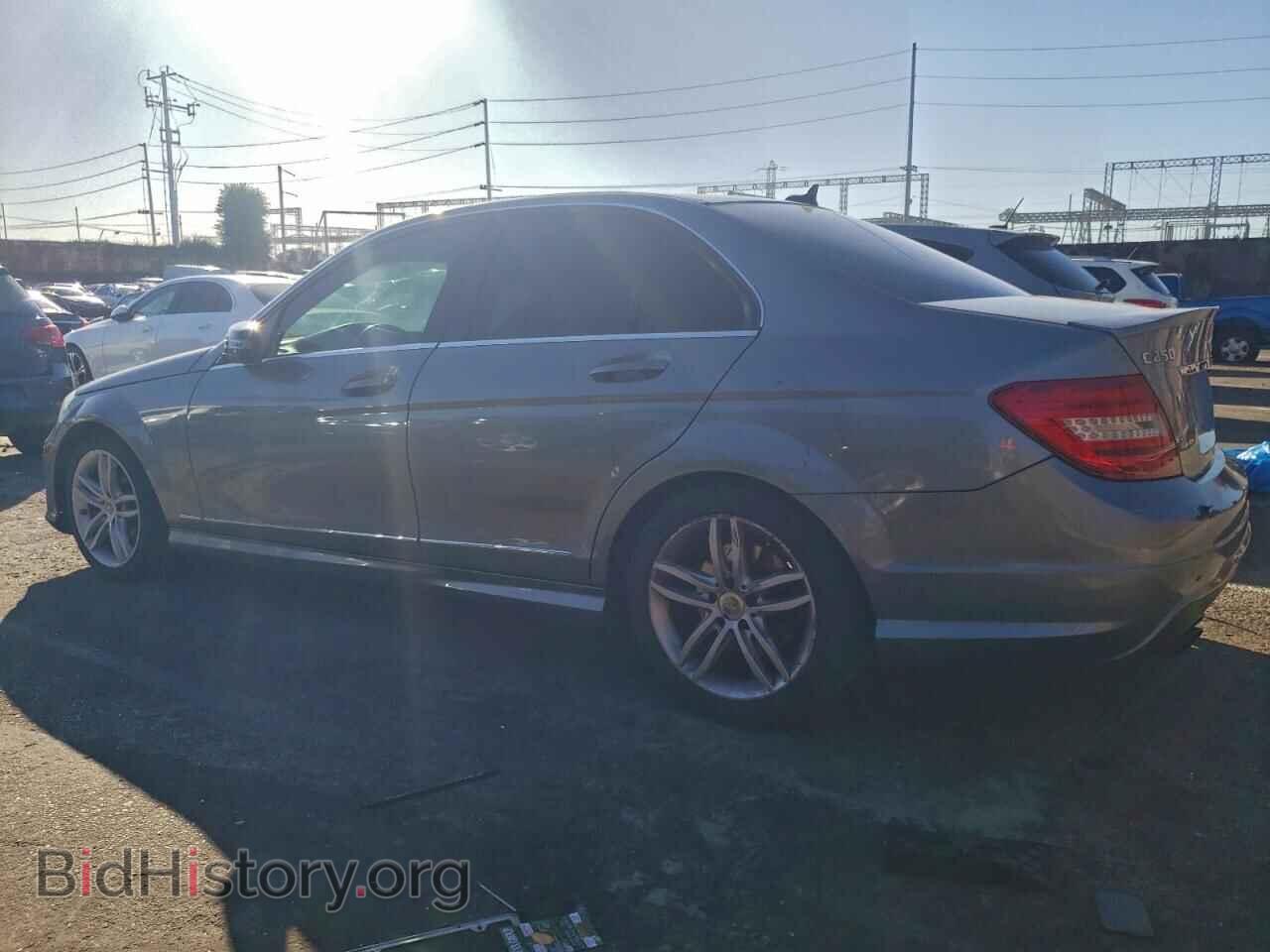 2013 MERCEDES-BENZ C-CLASS - VIN: WDDGF4HB7DA853253 - Фото 2