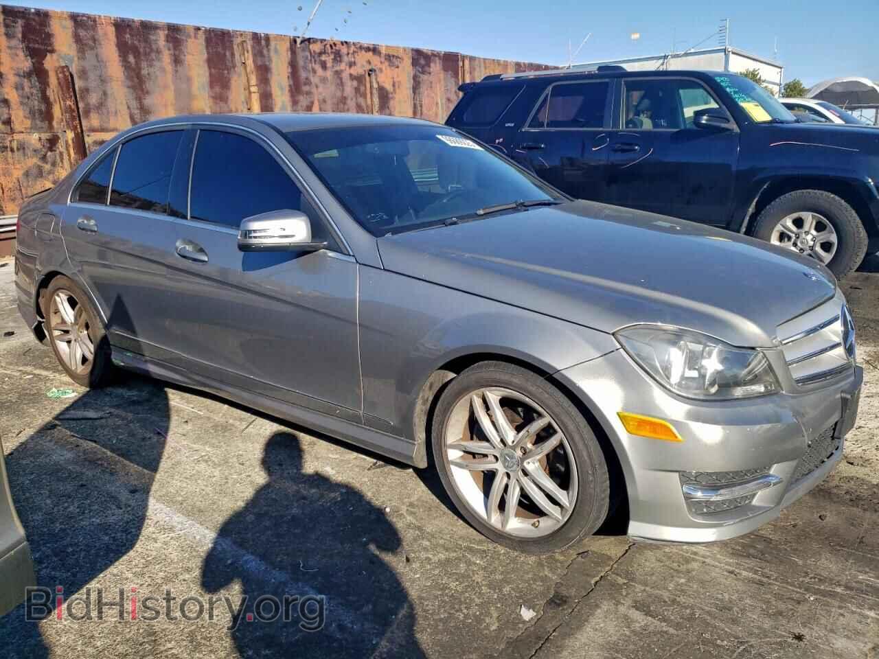 2013 MERCEDES-BENZ C-CLASS - VIN: WDDGF4HB7DA853253 - Фото 4