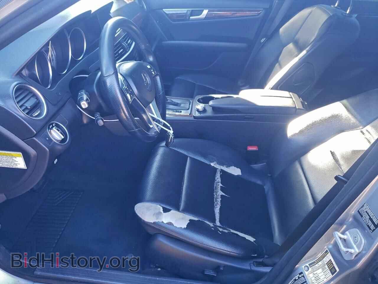 2013 MERCEDES-BENZ C-CLASS - VIN: WDDGF4HB7DA853253 - Фото 7