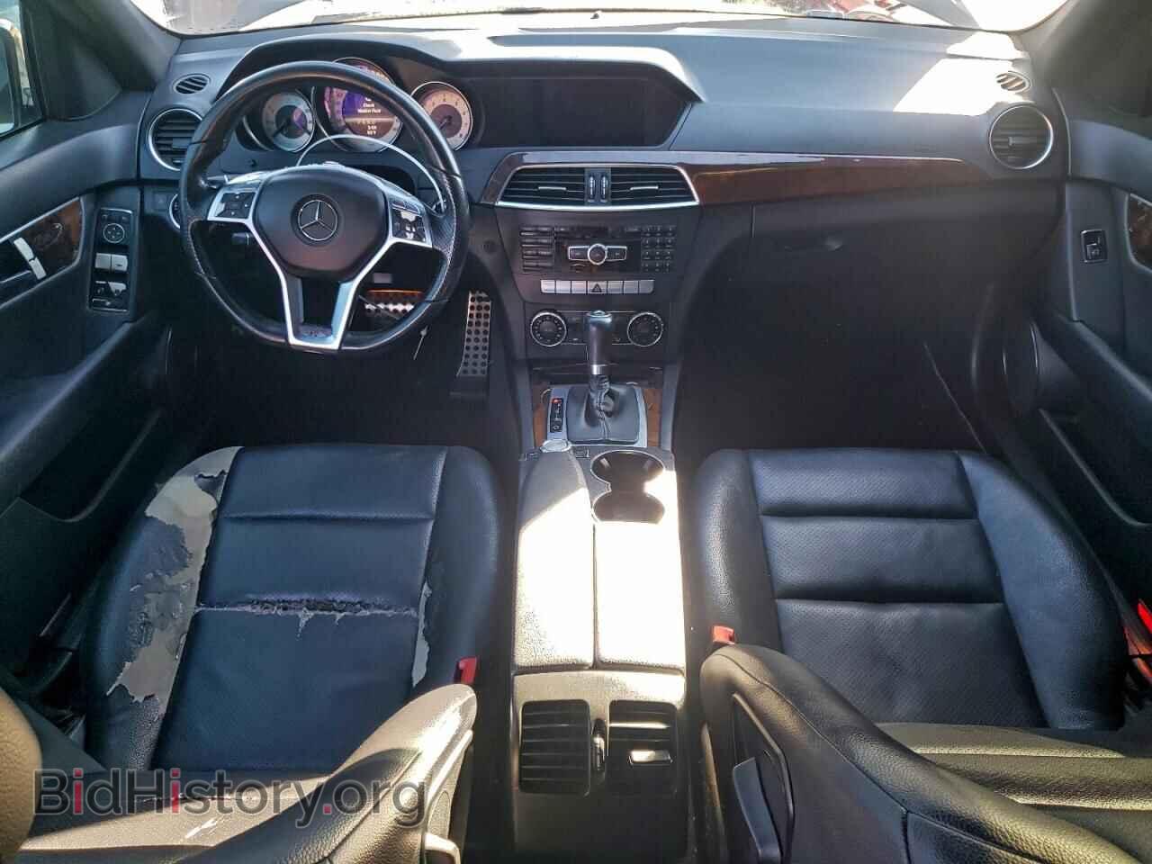 2013 MERCEDES-BENZ C-CLASS - VIN: WDDGF4HB7DA853253 - Фото 8