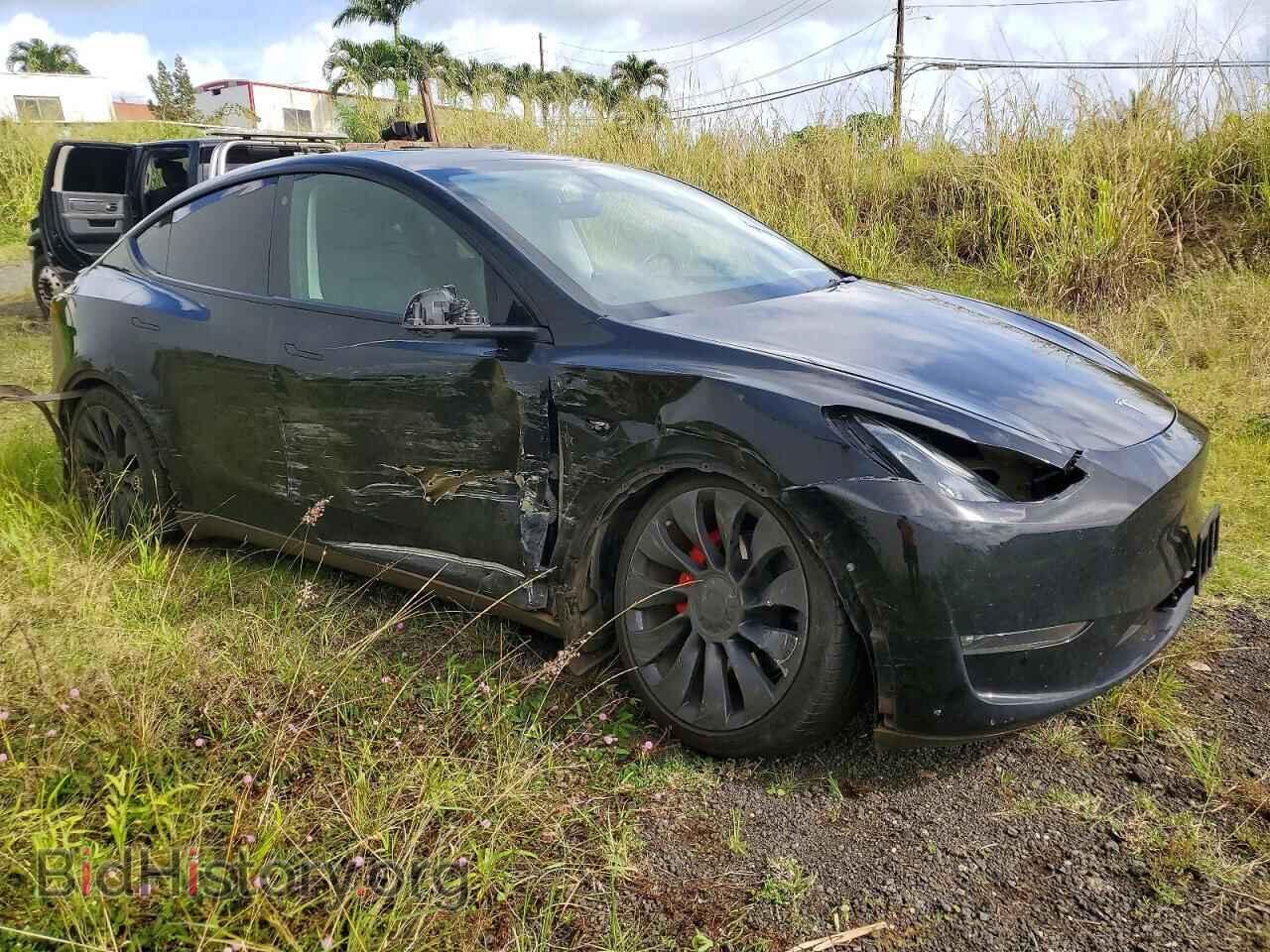 2023 TESLA MODEL Y - VIN: 7SAYGDEF6PF666975 - Photo 4