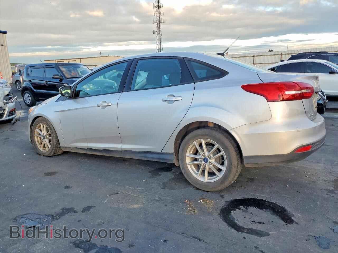 2017 FORD FOCUS - VIN: 1FADP3F22HL223471 - Фото 2