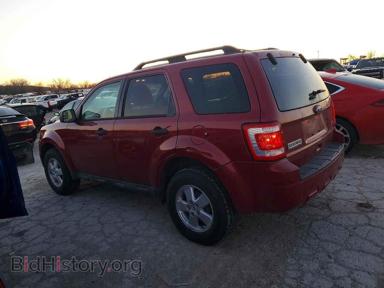 2011 FORD ESCAPE - VIN: 1FMCU9DG6BKB72663 - Фото 2