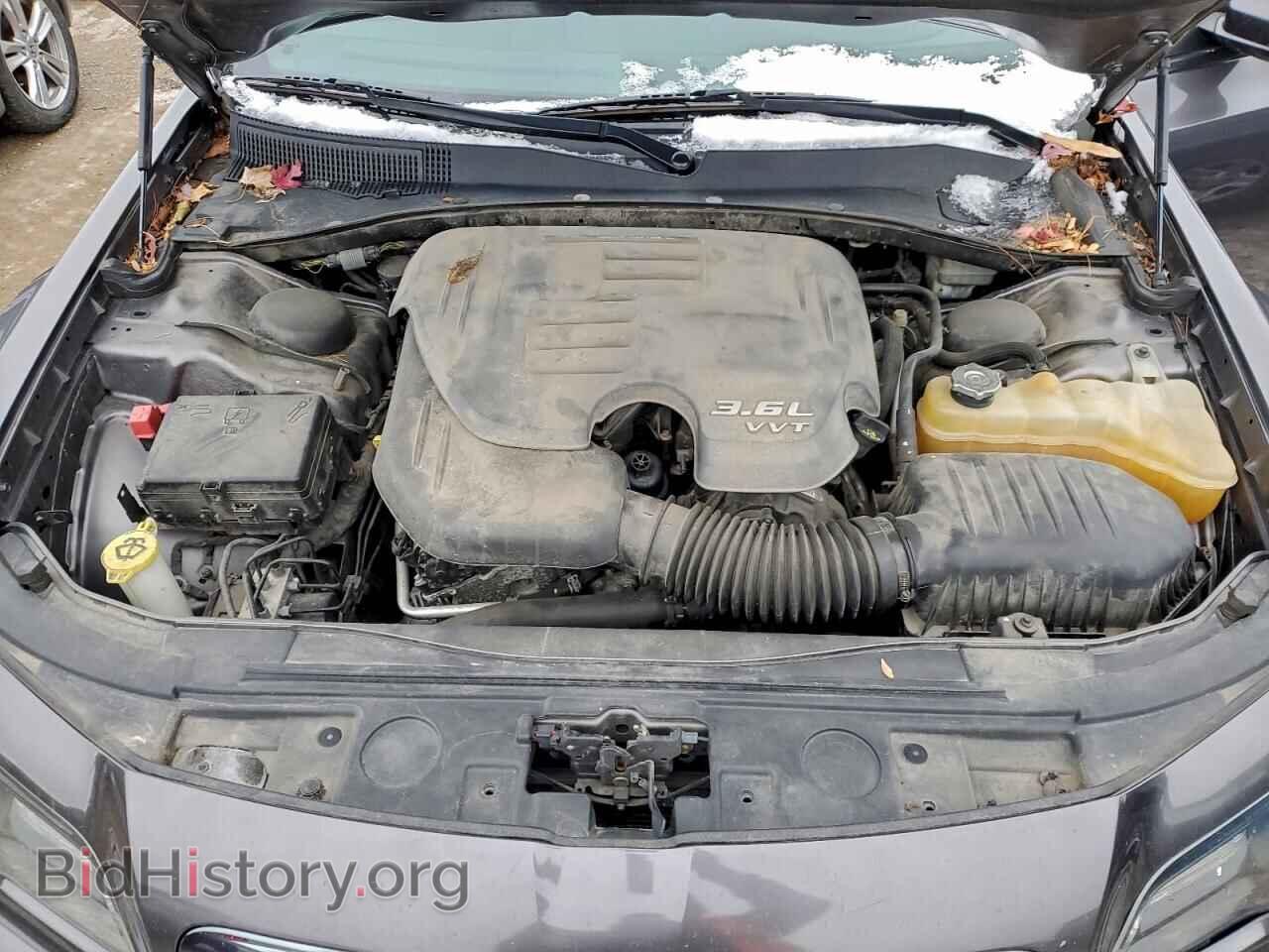 2014 CHRYSLER 300 - VIN: 2C3CCAGG8EH255774 - Фото 11