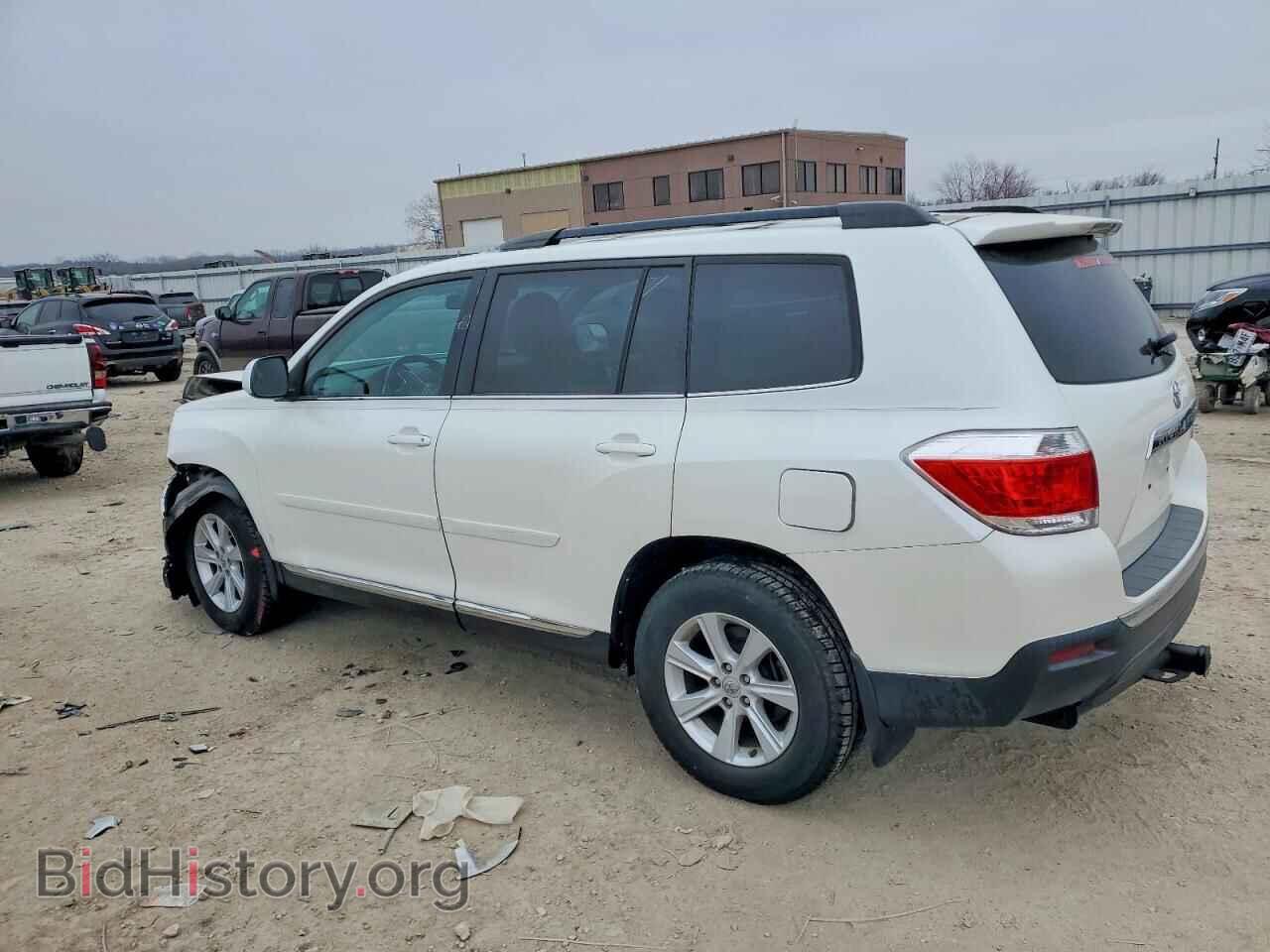2013 TOYOTA HIGHLANDER - VIN: 5TDBK3EH4DS232705 - Фото 2