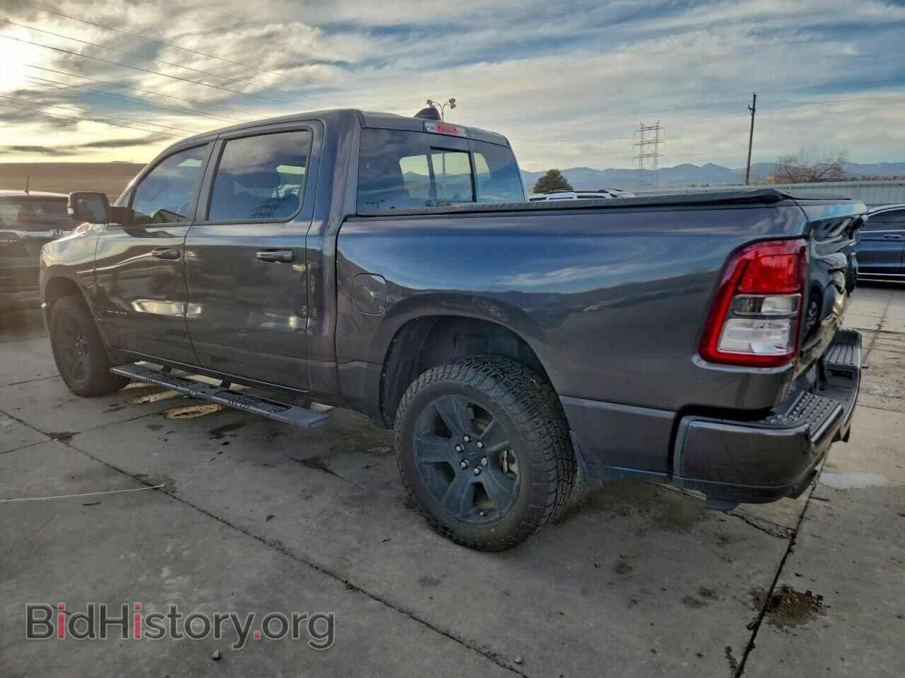 2021 RAM 1500 - VIN: 1C6SRFFT0MN567974 - Фото 2
