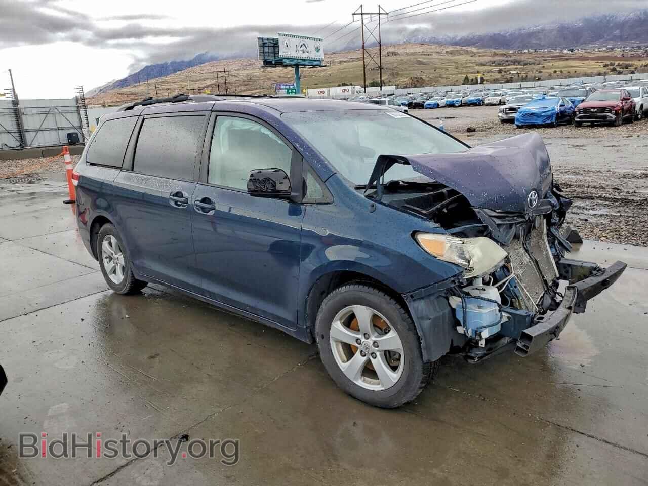 2012 TOYOTA All Models - VIN: 5TDKK3DC0CS239087 - Фото 4