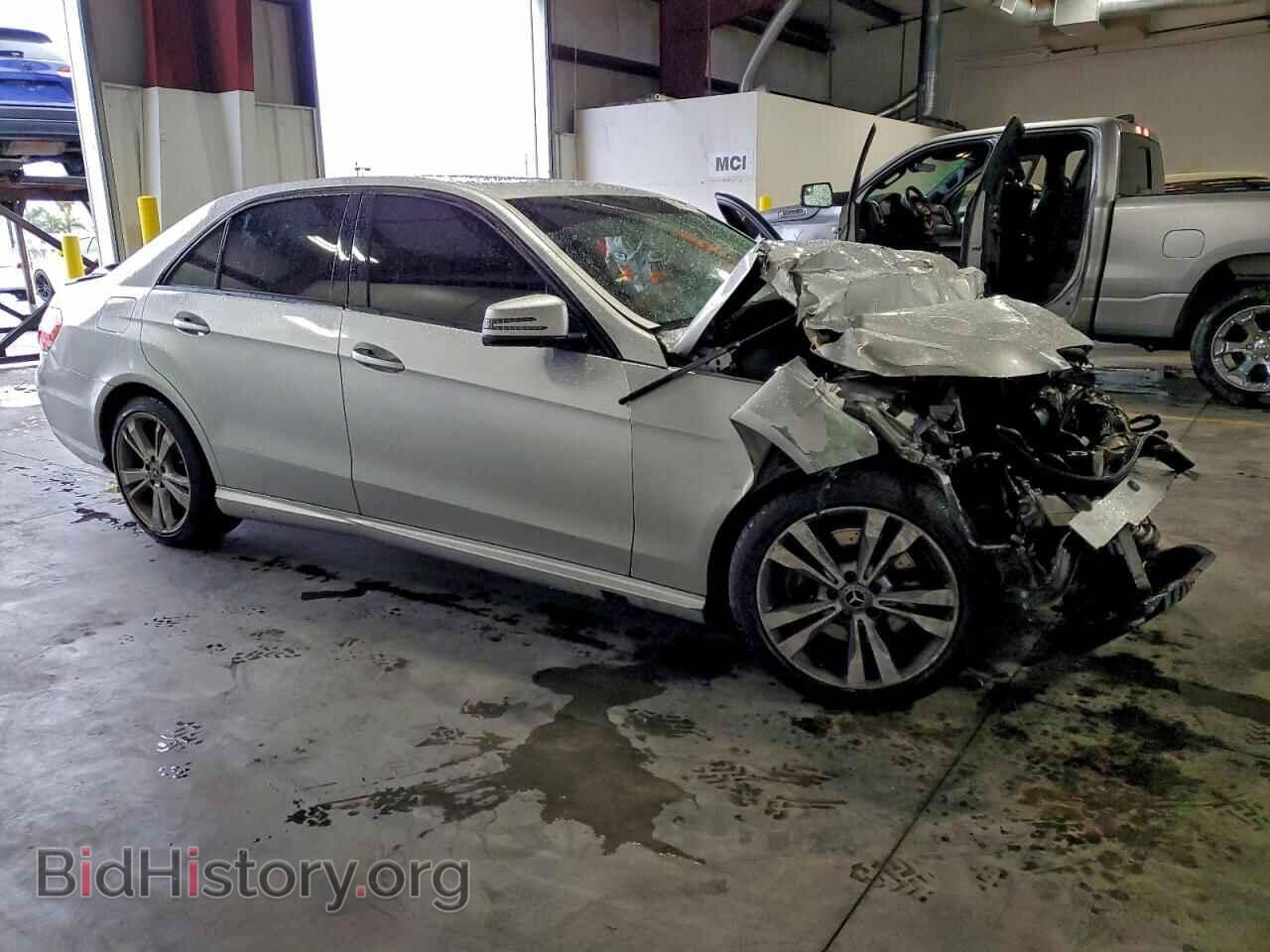 2013 MERCEDES-BENZ E-CLASS - VIN: WDDHF5KB4DA687017 - Фото 4